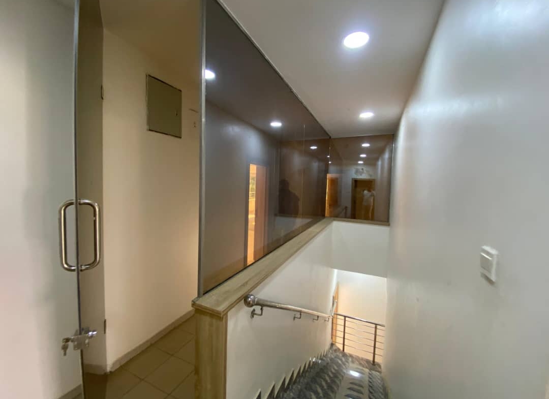12 Room Duplex for Rent in Abuja – Office Use