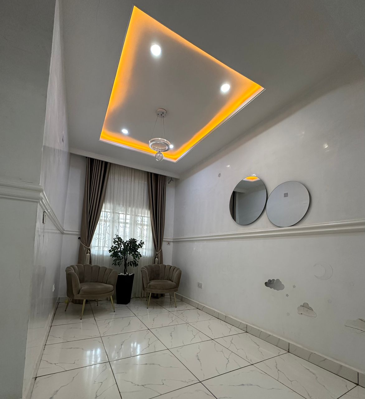 4 Bedroom Penthouse Duplex for Sale in Lugbe Abuja