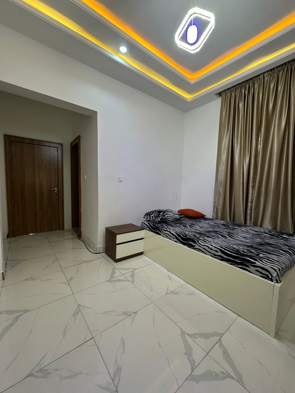 4 Bedroom Penthouse Duplex for Sale in Lugbe Abuja