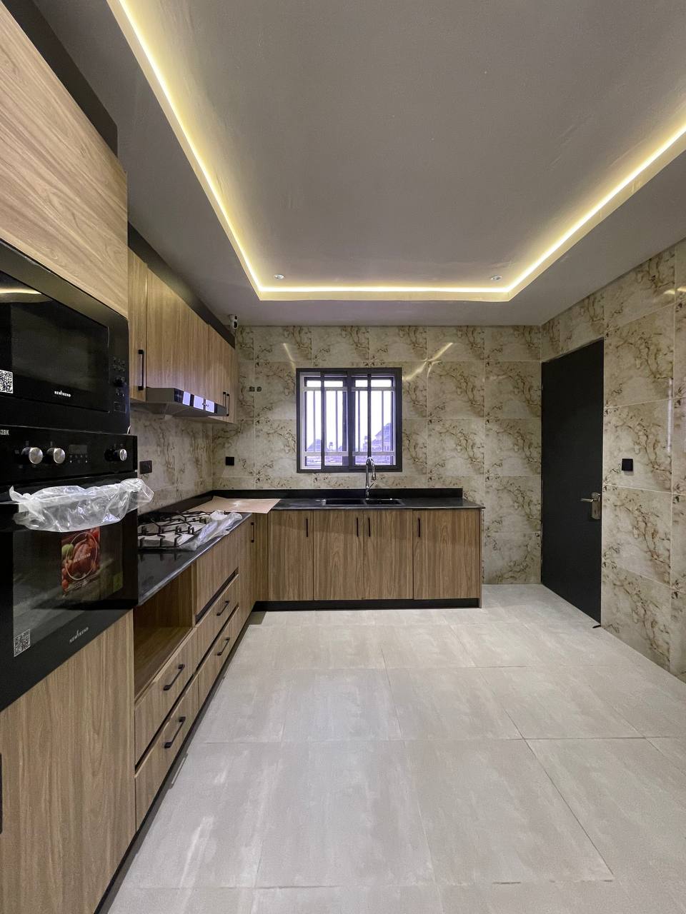 3 Bedroom Apartment for Sale in Dawaki Abuja