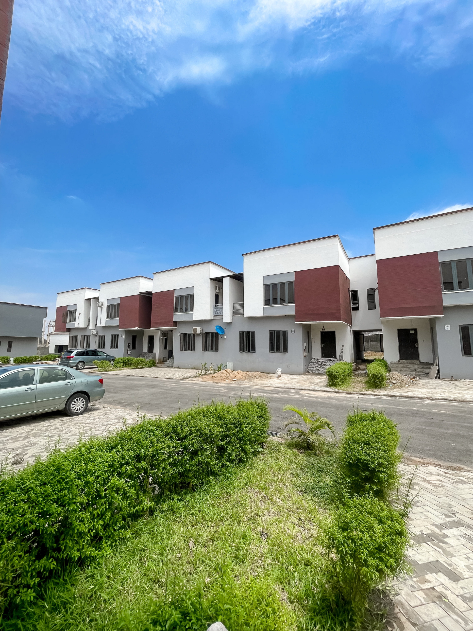 3 Bedroom Terrace Duplex & Apartment for Sale in Lugbe Abuja