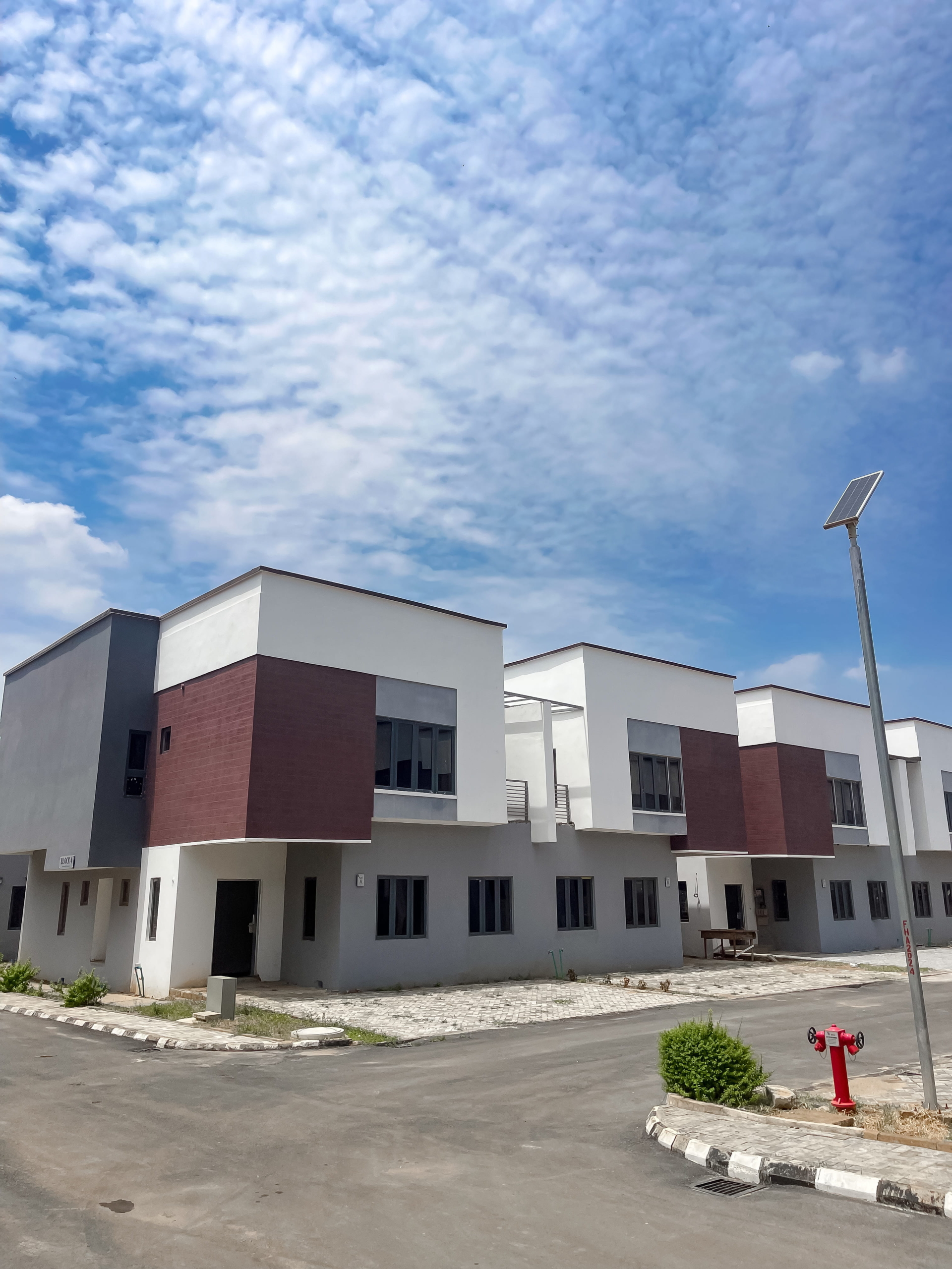 3 Bedroom Terrace Duplex & Apartment for Sale in Lugbe Abuja