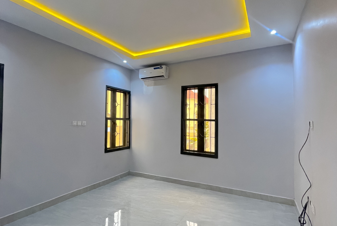 2 bedroom apartment for sale in Lugbe Airport Road Abuja.