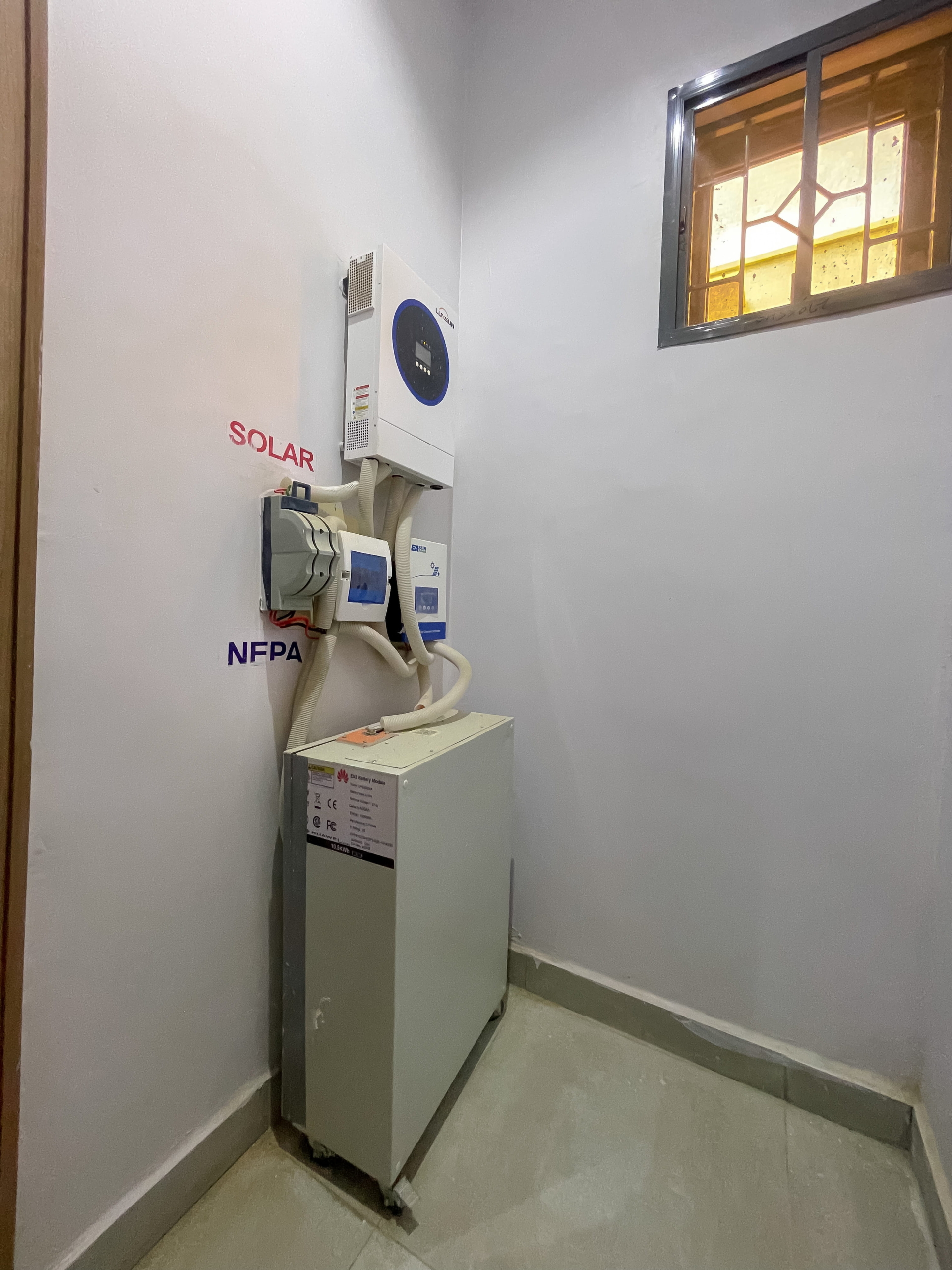 2 bedroom apartment for sale in Lugbe Airport Road Abuja.