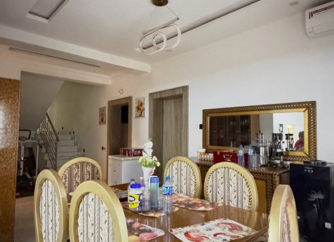 6 bedroom detached duplex for sale in Guzape, Abuja