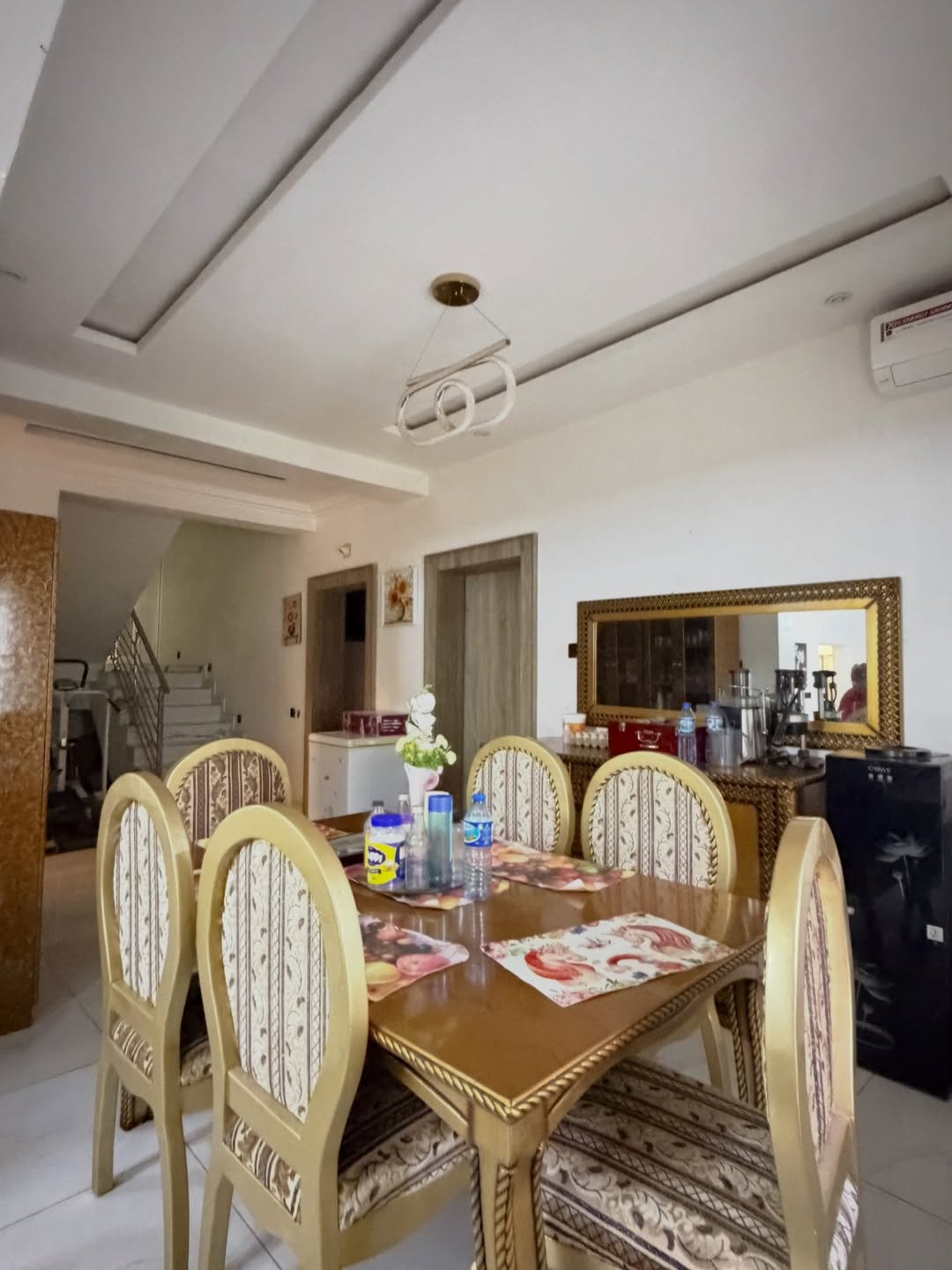 6 bedroom detached duplex for sale in Guzape, Abuja