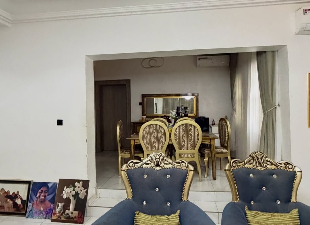 6 bedroom detached duplex for sale in Guzape, Abuja