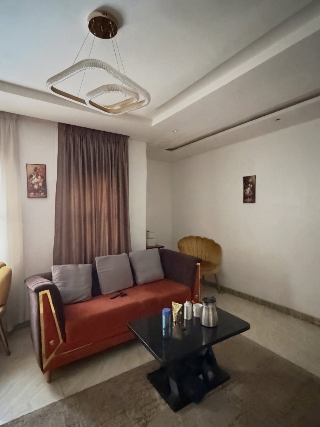 6 bedroom detached duplex for sale in Guzape, Abuja