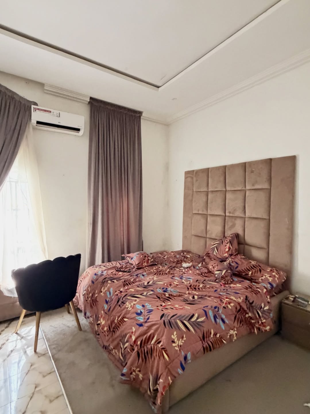 6 bedroom detached duplex for sale in Guzape, Abuja