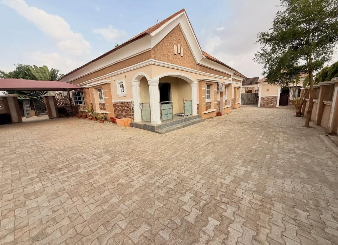 5 bedroom detached bungalow for sale in Lifecamp, Abuja