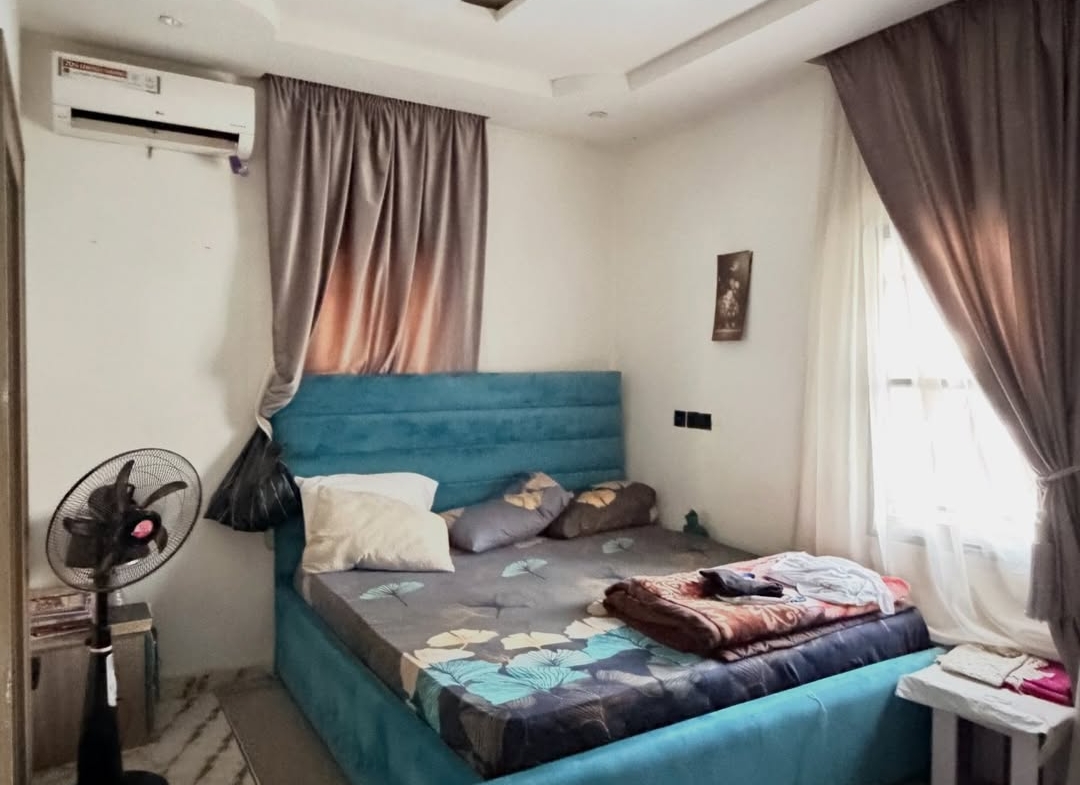 6 bedroom detached duplex for sale in Guzape, Abuja