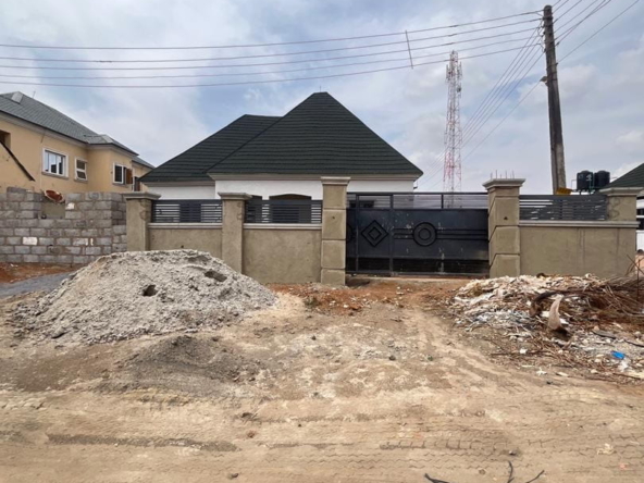 3 Bedroom Detached Bungalow for Sale in Abuja