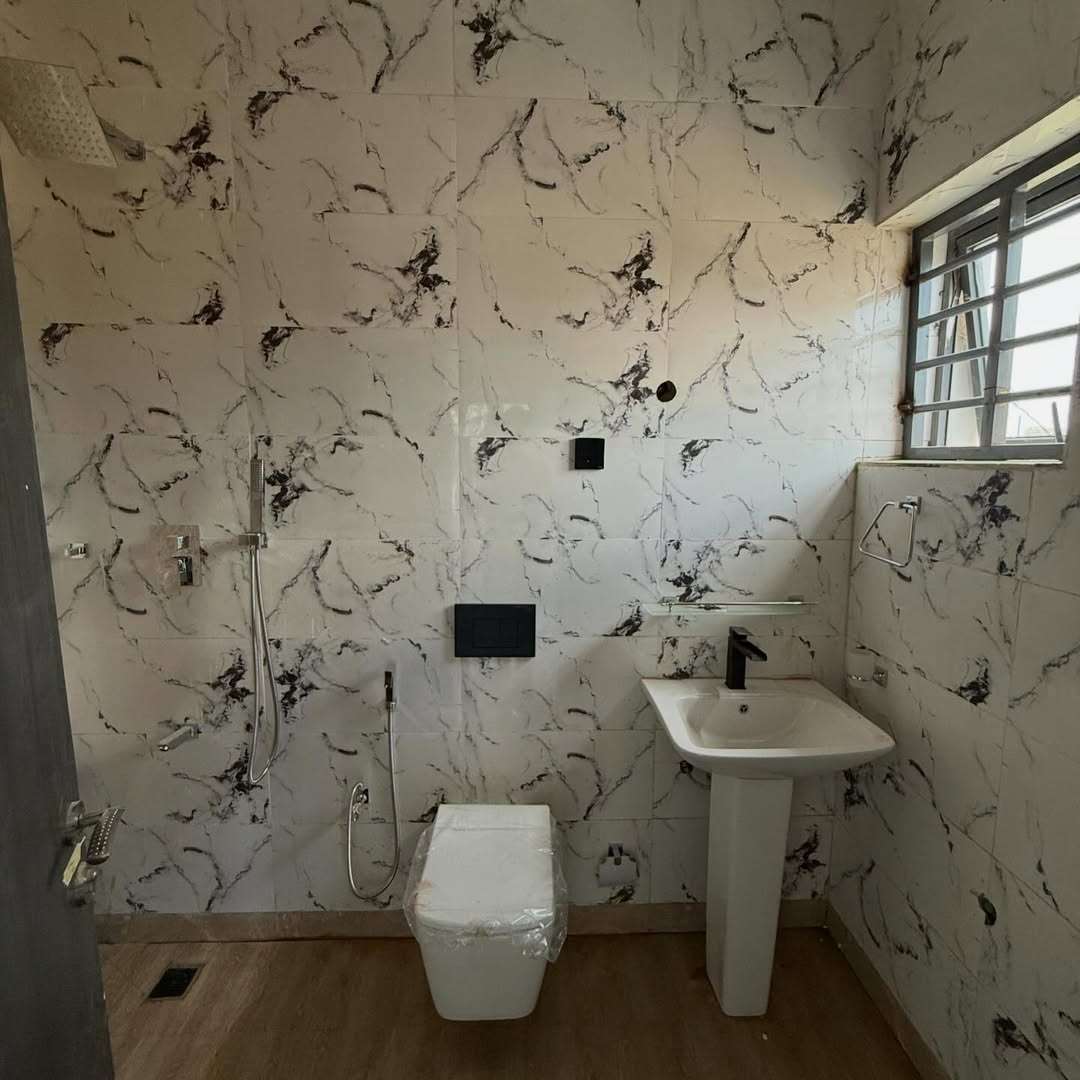 4 Bedroom Semi-Detached Duplex for Sale in Dantata Estate