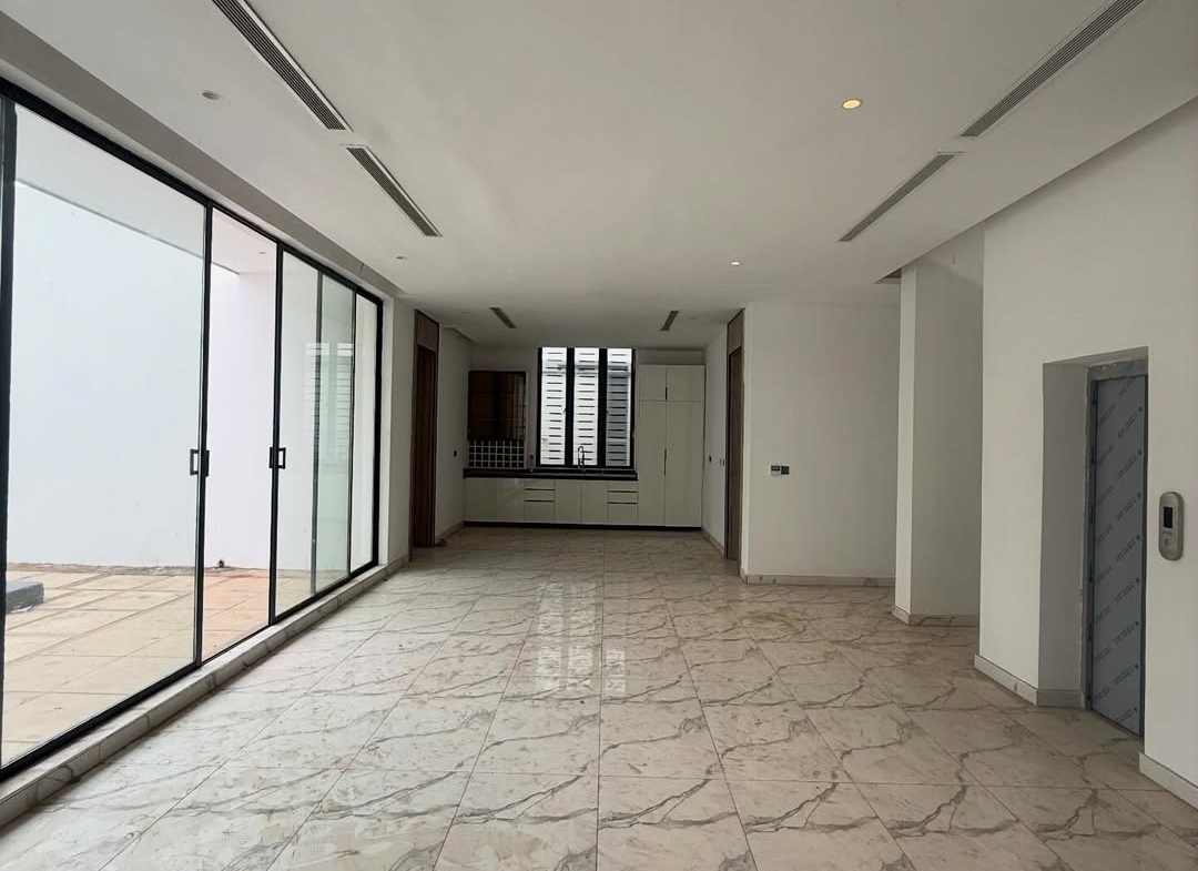 Luxury 5 Bedroom Detached Duplex with BQ for Sale in Maitama Abuja