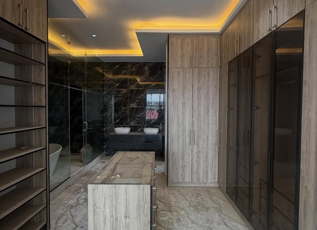 Luxury 5 Bedroom Detached Duplex with BQ for Sale in Maitama Abuja