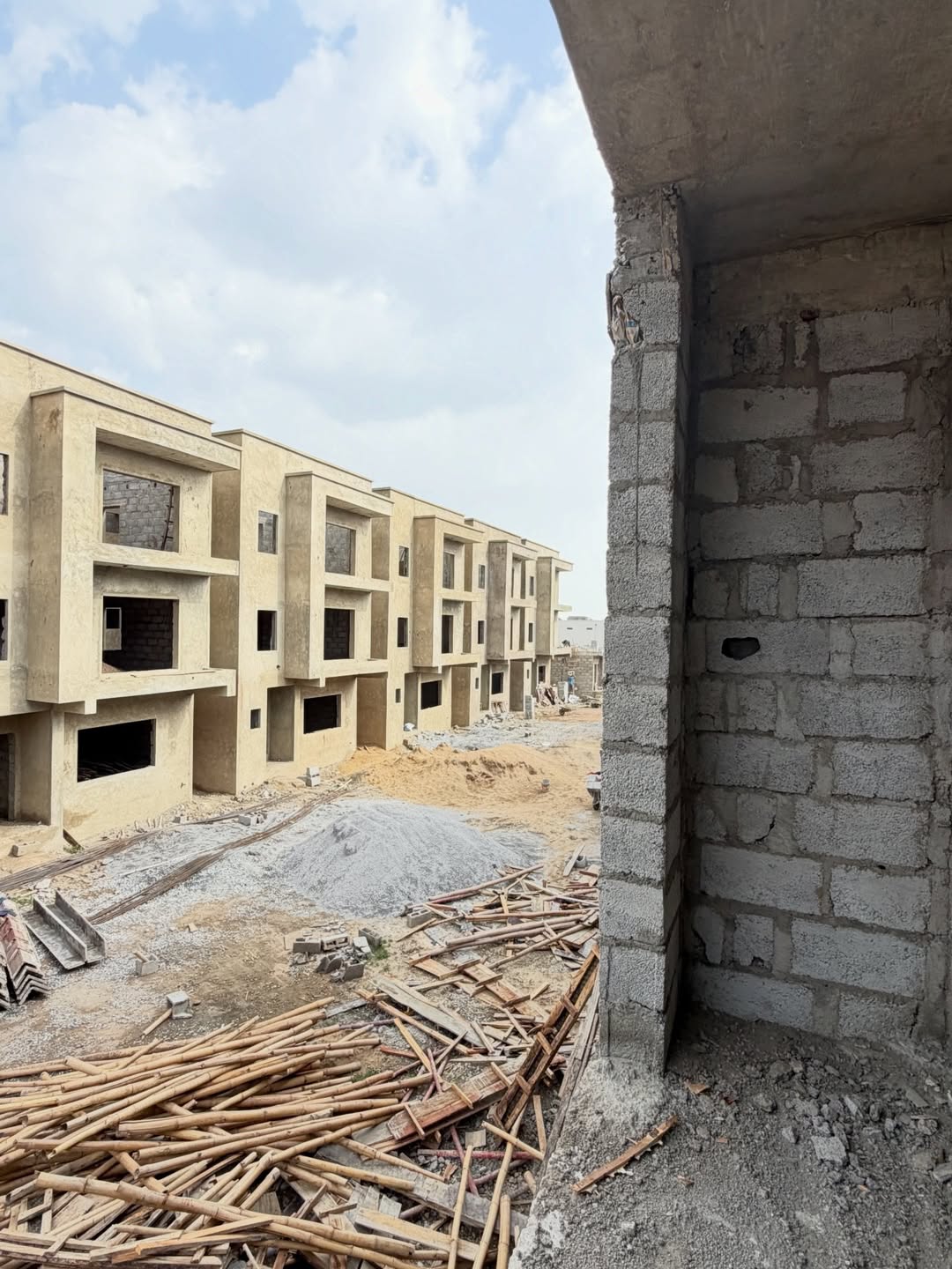 3 bedroom apartments with BQ and 4 bedroom terrace duplexes with BQ