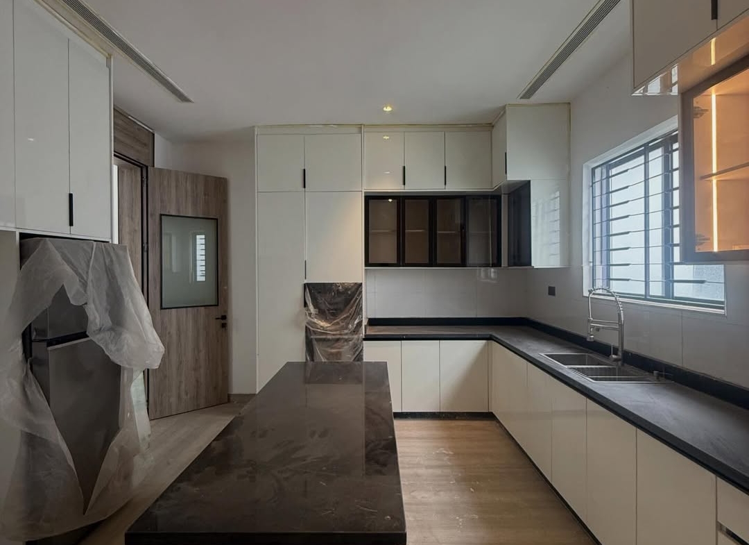 Luxury 5 Bedroom Detached Duplex with BQ for Sale in Maitama Abuja