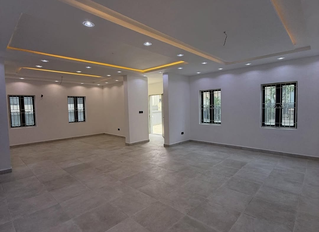 5 bedroom semi-detached duplex for lease in Wuse 2, Abuja