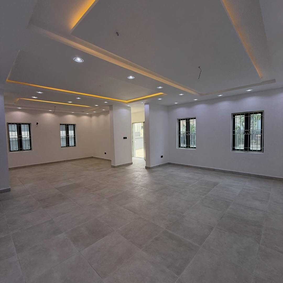 5 bedroom semi-detached duplex for lease in Wuse 2, Abuja