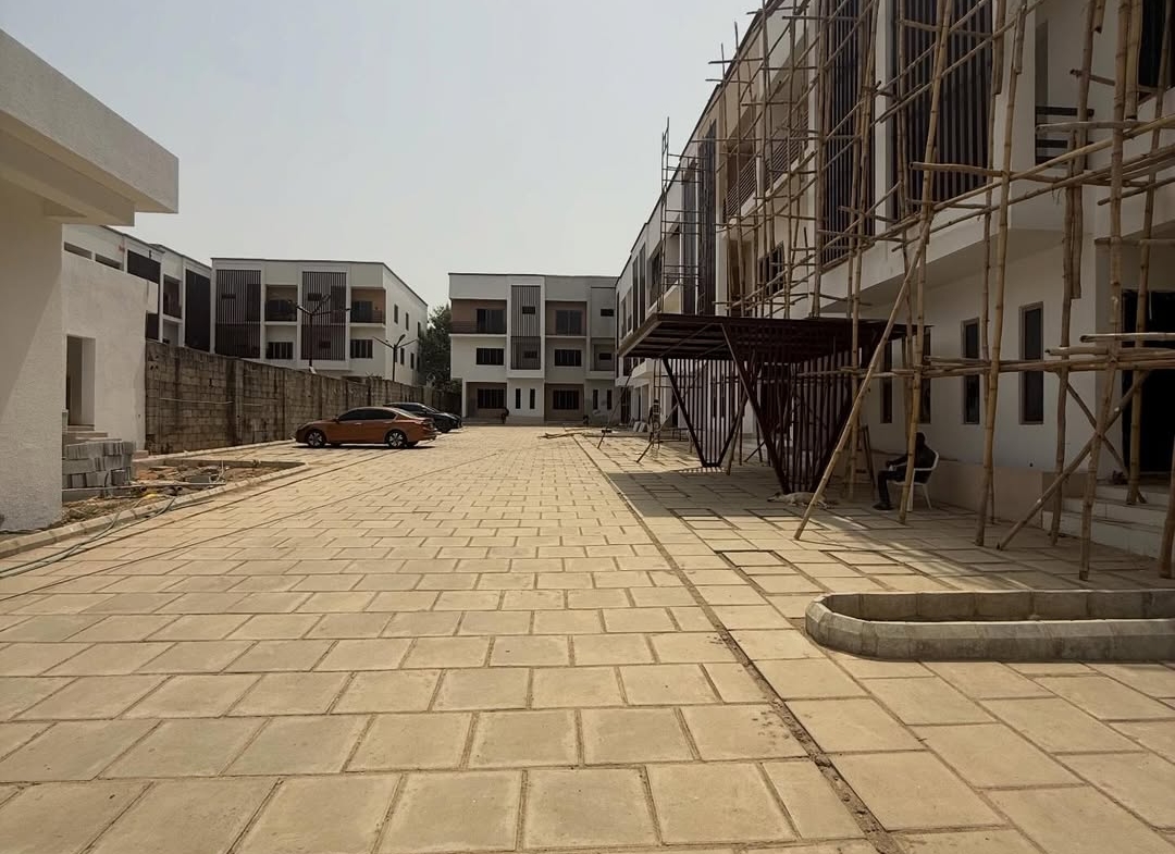 4 bedroom terrace duplex for sale in Mabushi, Abuja