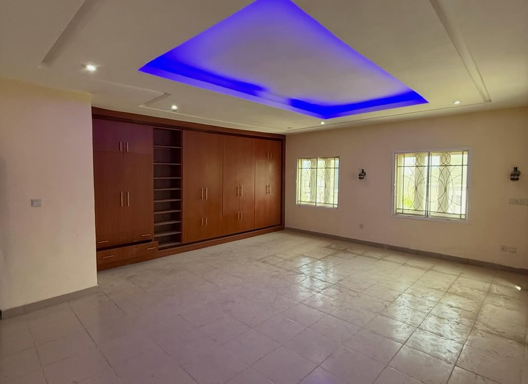 5 bedroom detached duplex for sale in Lifecamp, Abuja