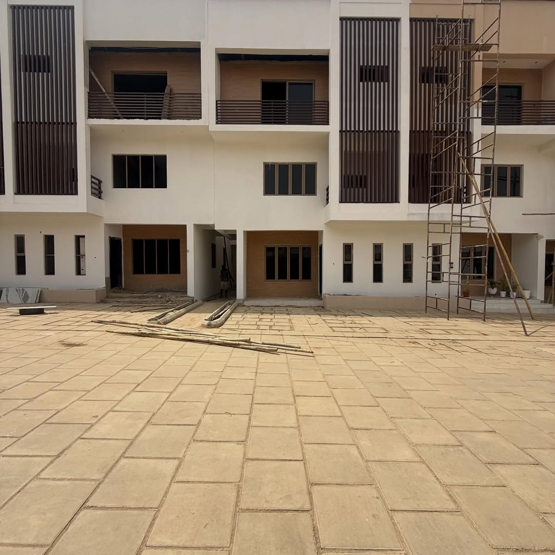 4 bedroom terrace duplex for sale in Mabushi, Abuja