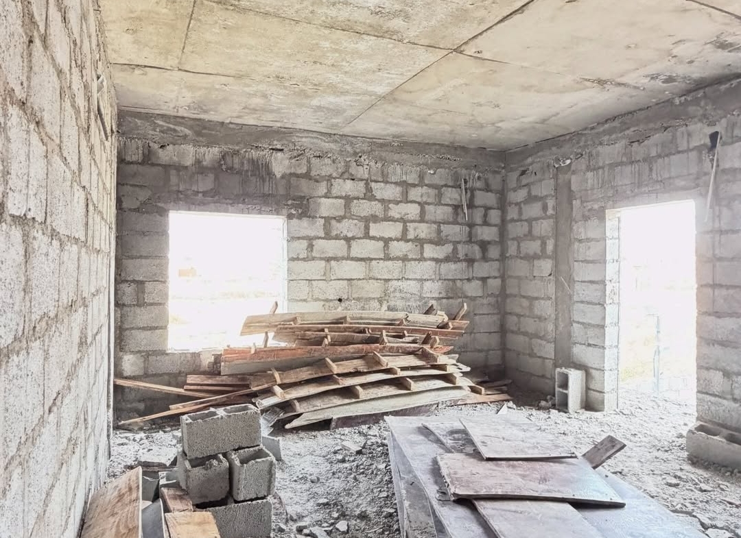 3 bedroom apartments with BQ and 4 bedroom terrace duplexes with BQ