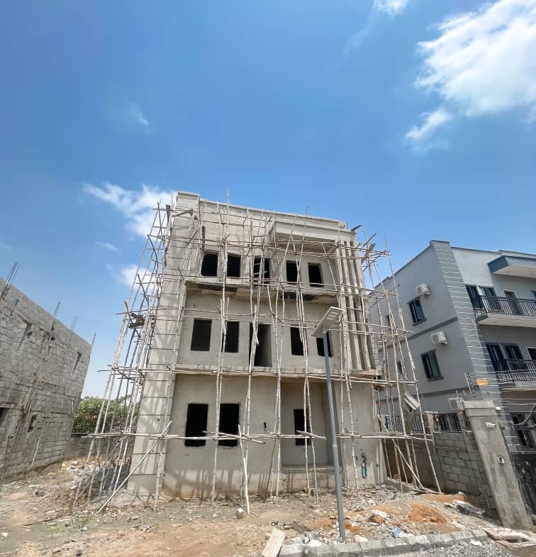 5 Bedroom Fully Detached Duplex for Sale in Dawaki Abuja