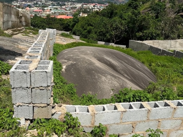 land for sale in Asokoro Rock Villa, Abuja