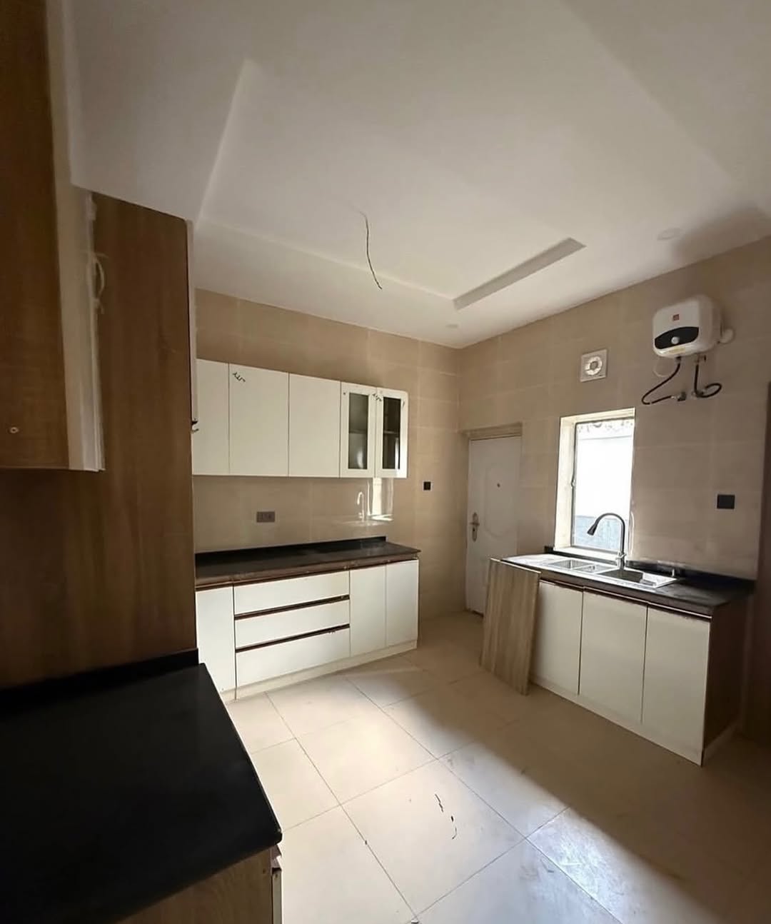 4 bedroom terrace duplex for sale in Mabushi, Abuja