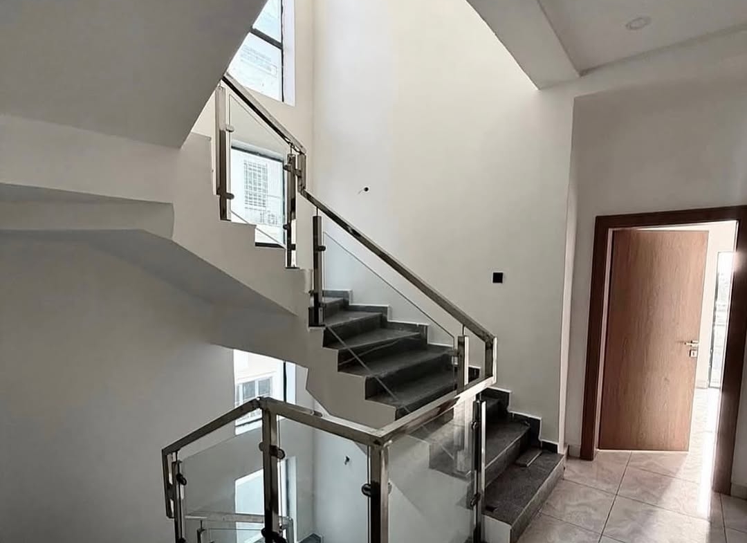 4 bedroom terrace duplex for sale in Mabushi, Abuja