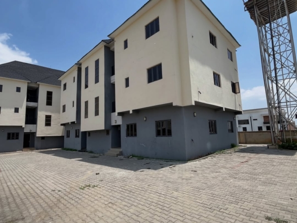 4 bedroom semi-detached duplex for sale in Guzape, Abuja