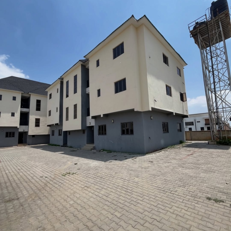 4 bedroom semi-detached duplex for sale in Guzape, Abuja