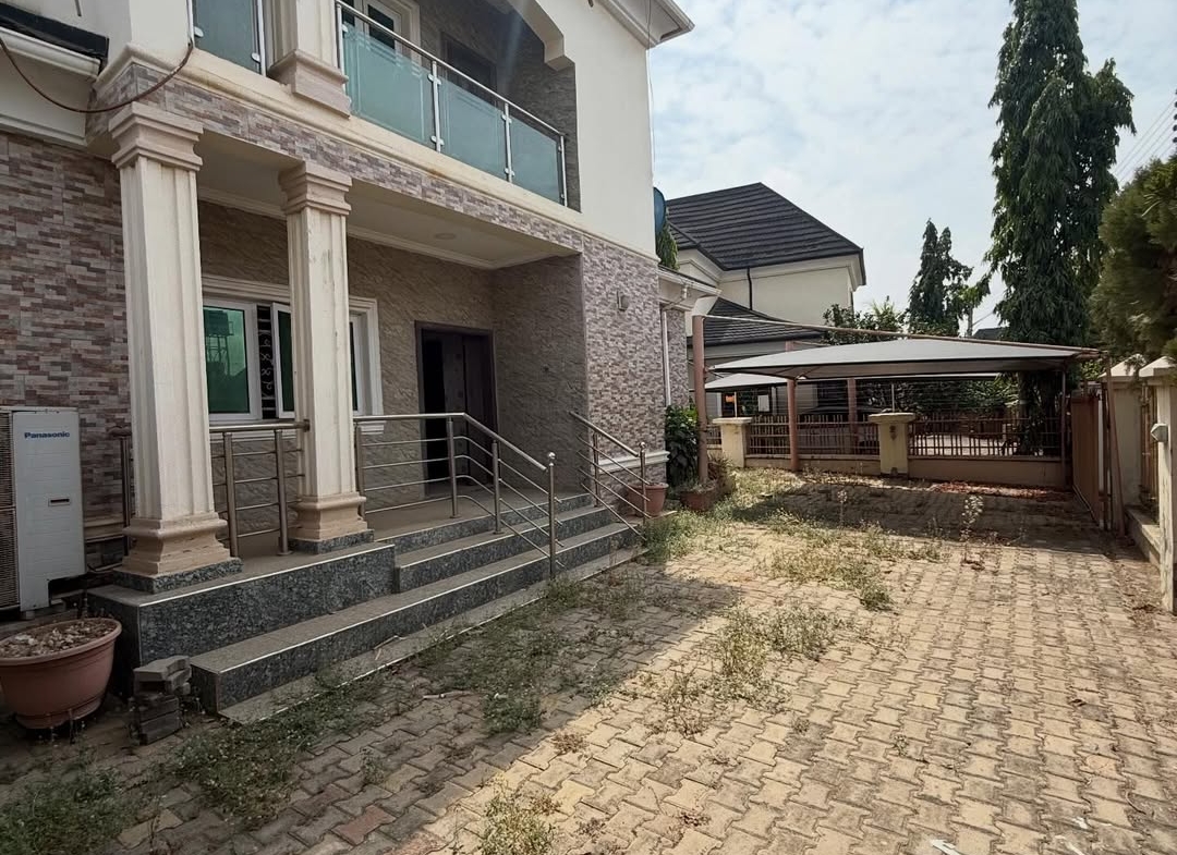 3 bedroom detached duplex with 2BQ for sale in RiverPark Estate, Abuja