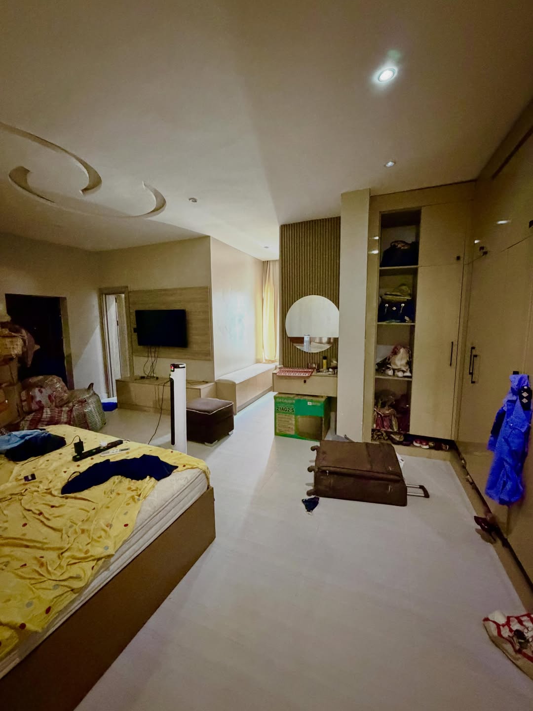5 bedroom semi-detached duplex for sale in Lifecamp, Abuja