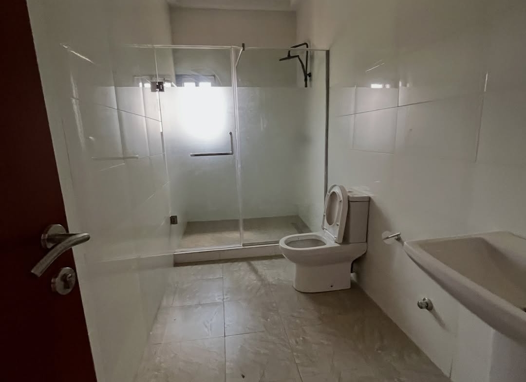 4 bedroom semi-detached duplex for sale in Guzape, Abuja