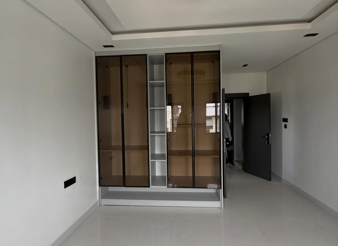 3 bedroom apartment for sale in Jahi, Abuja