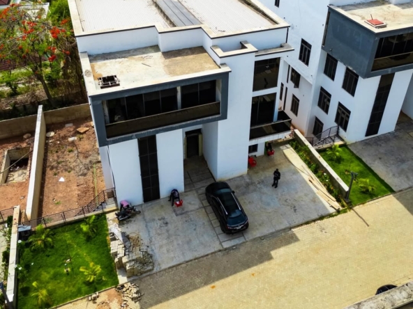 6 bedroom detached duplex for sale in Ministers Hill, Maitama, Abuja