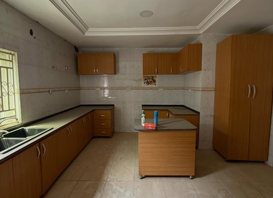 3 bedroom detached duplex with 2BQ for sale in RiverPark Estate, Abuja