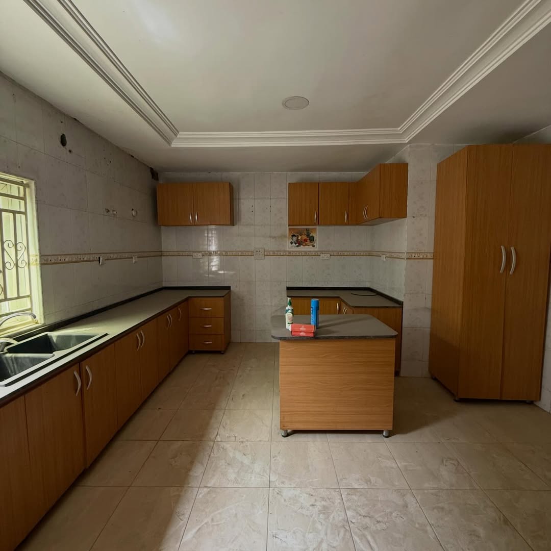 3 bedroom detached duplex with 2BQ for sale in RiverPark Estate, Abuja