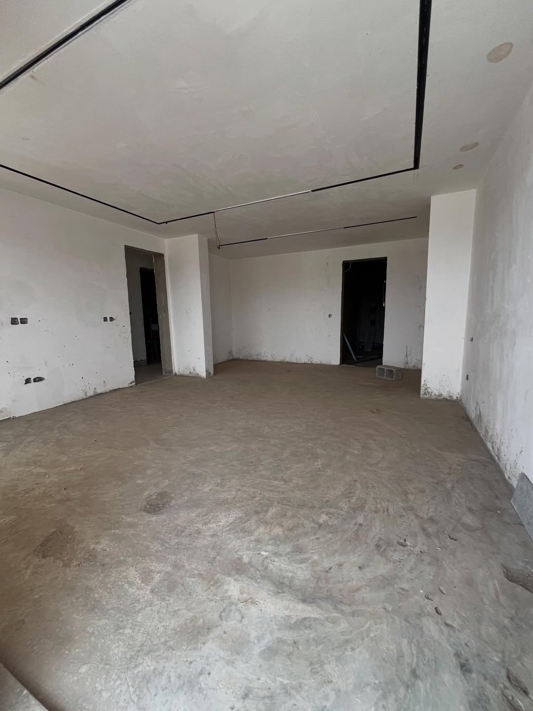 4 bedroom semi-detached duplex for sale in Guzape, Abuja