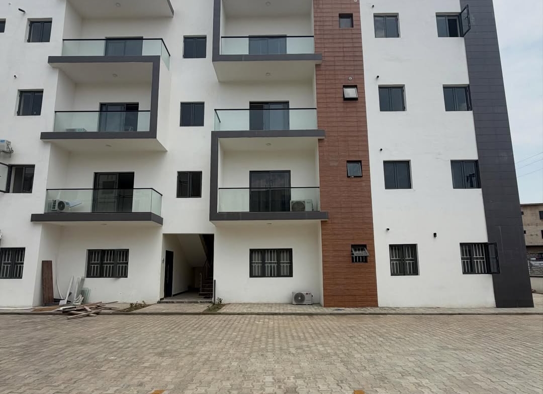 3 bedroom apartment for sale in Jahi, Abuja