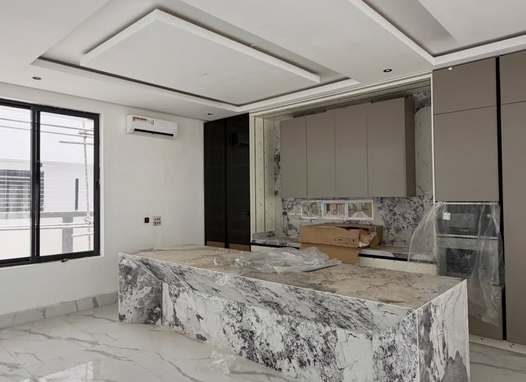 5 bedroom detached duplex for sale in Katampe Extension, Abuj