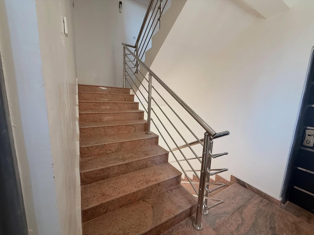 3 bedroom apartment with BQ for sale in Katampe Main, Abuja