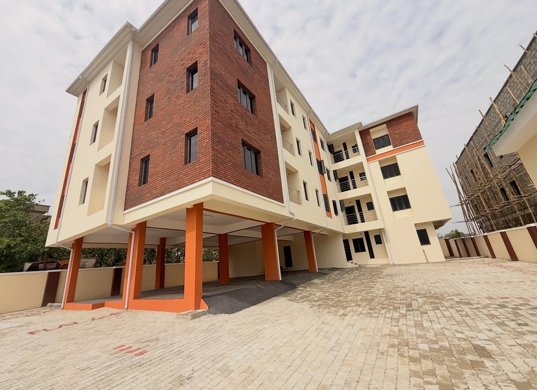3 bedroom apartment with BQ for sale in Katampe Main, Abuja