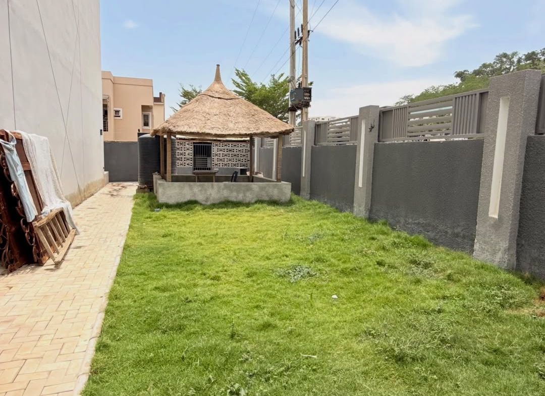 4 bedroom terrace townhouse for sale in Lifecamp, Abuja