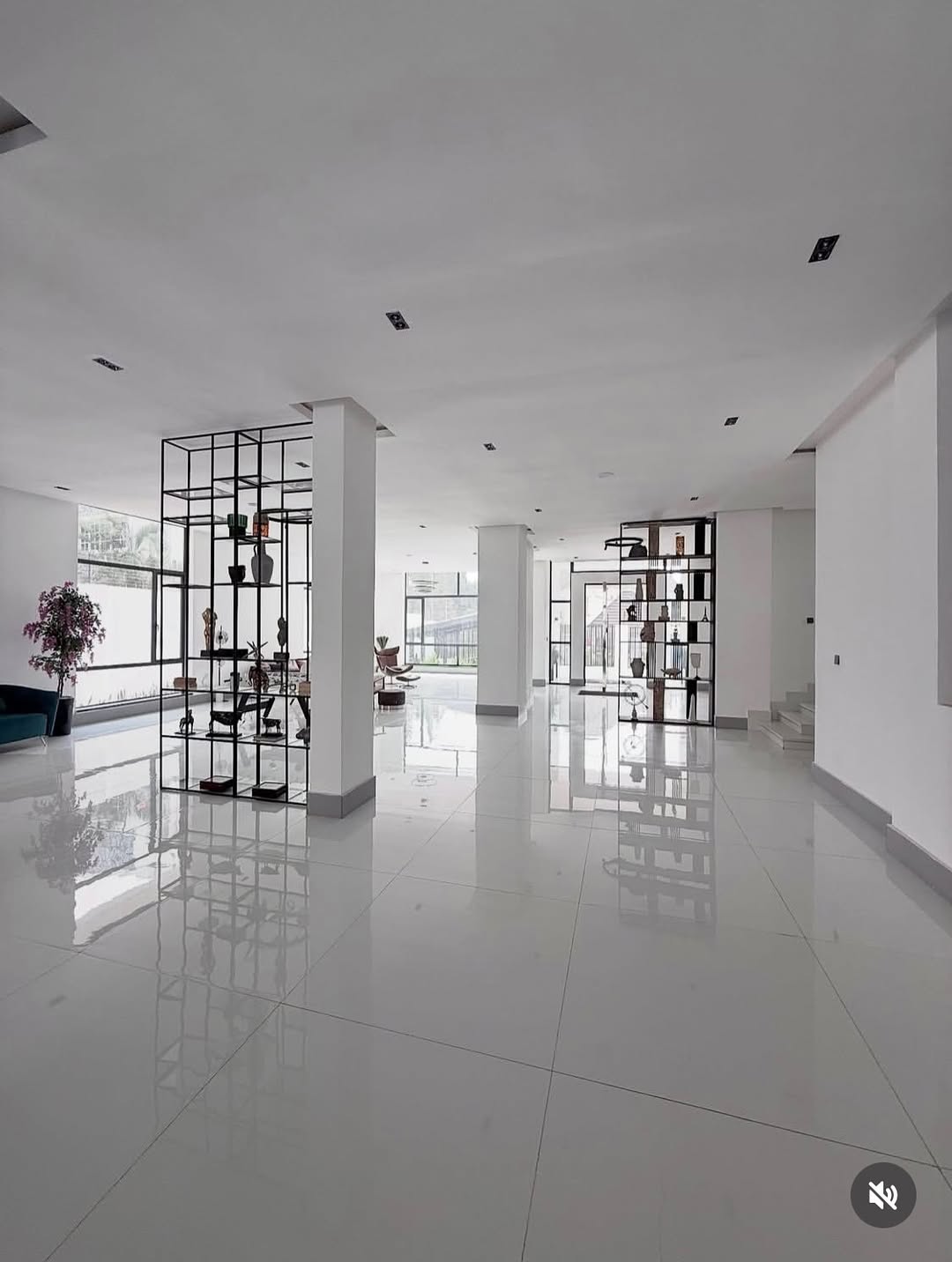 7 bedroom detached duplex with BQ for sale in Asokoro, Abuja