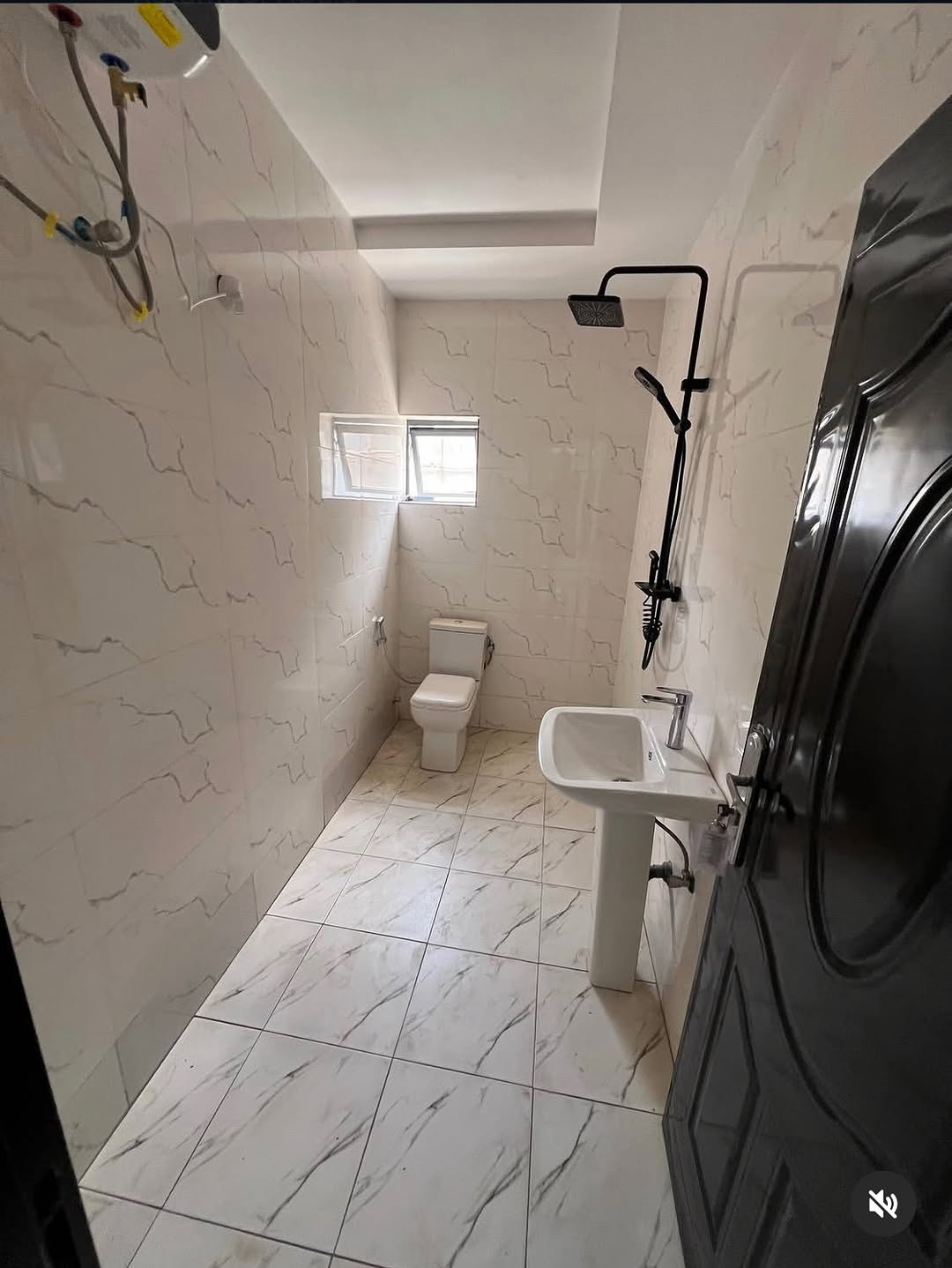 3 bedroom apartment with BQ for sale in Katampe Main, Abuja