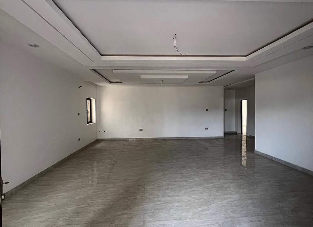 3 bedroom apartment with BQ for sale in Katampe Main, Abuja