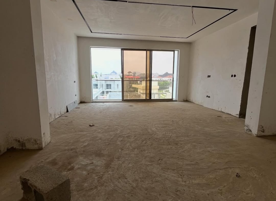 4 bedroom semi-detached duplex for sale in Guzape, Abuja